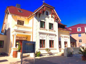 Pfannkuchenhaus Fehmarn, Burg Auf Fehmarn